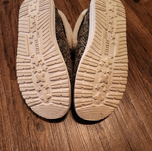 Women's Hey Dudes sz 9 - Picture 4 of 6